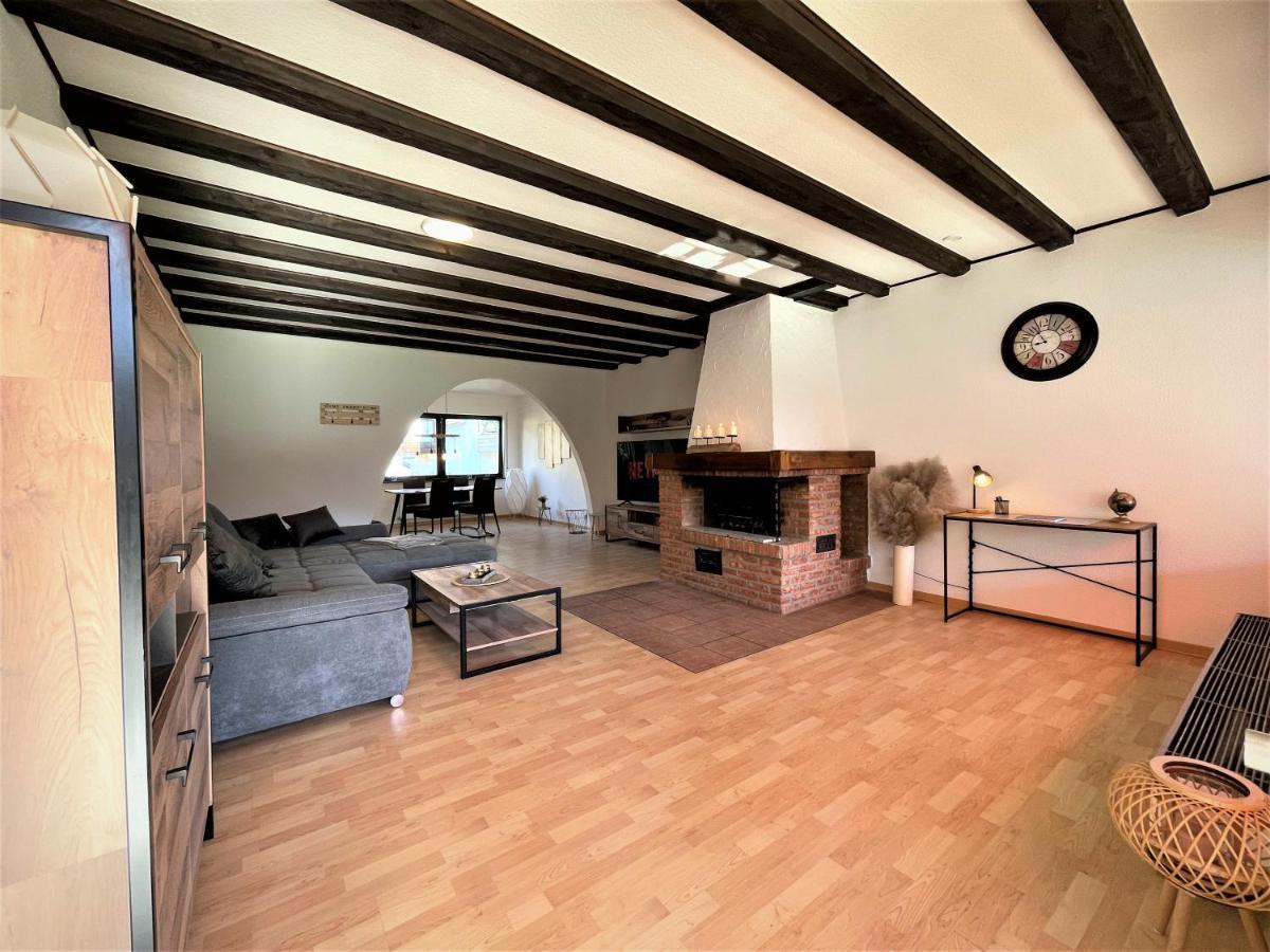 Traumaussicht Kamin Balkon Burgblick 65 Zoll Tv Netflix Sky Joyn Lindenplatz Apartment Булай Екстериор снимка